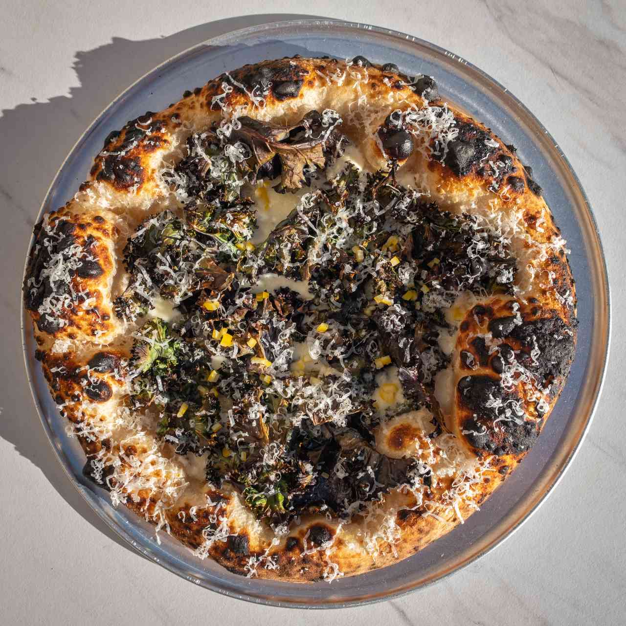 Garlic, Goat Cheese and Crispy Kale Pizza Recipe — Ooni USA
