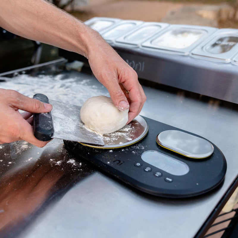 Make Great Pizza: How to Use a Digital Scale for Baking — Ooni USA