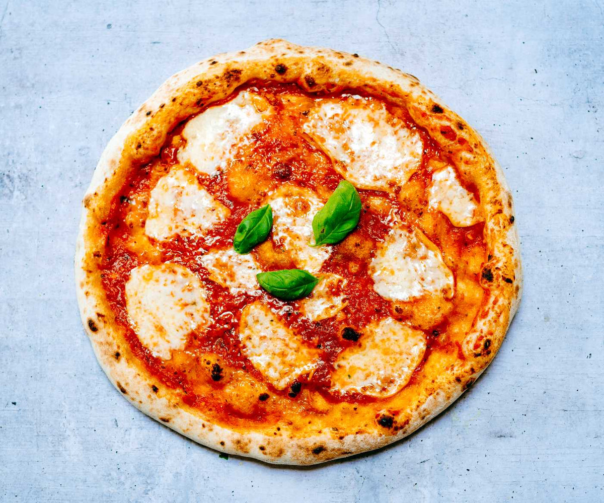 How to Make Neapolitan Pizza (Pizza Napoletana)