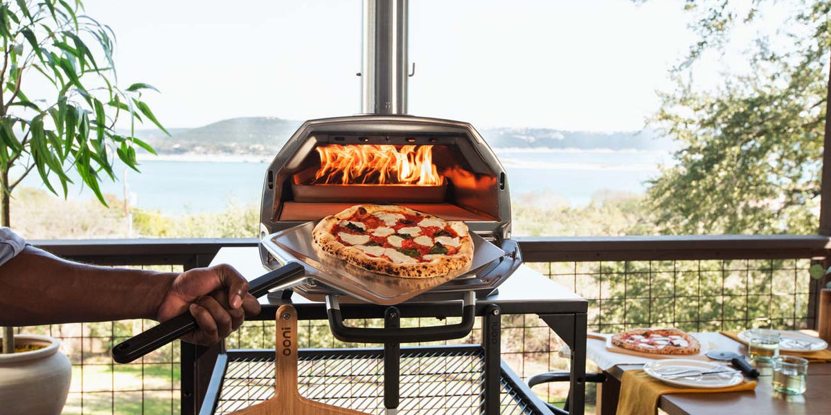 Our Ooni Karu 16 Pizza Oven Review: An Outdoor Kitchen Essential