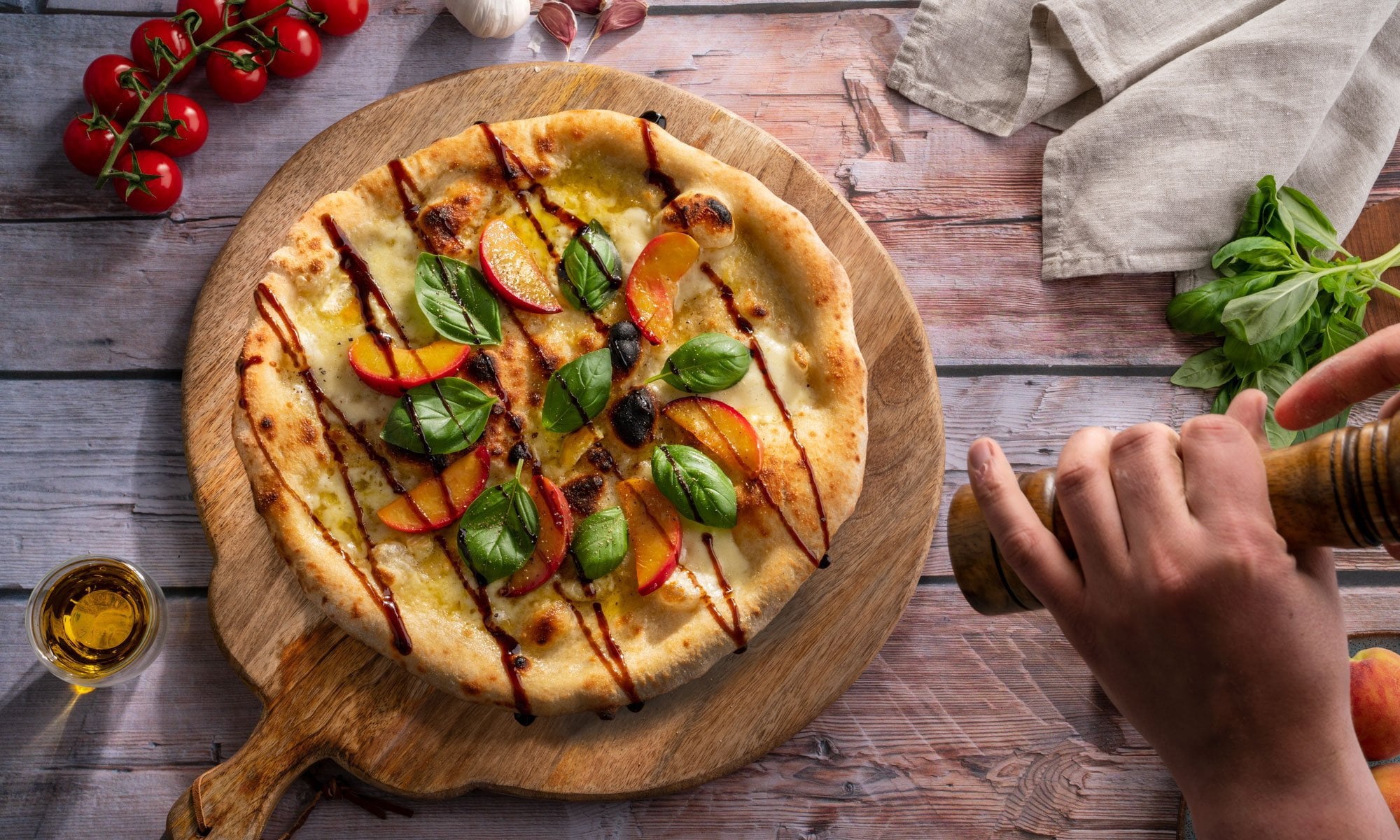 pipi's様オーダー Peach, Brie & Balsamic Pizza Recipe — Ooni USA