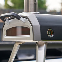 Ooni Karu 12G outdoor pizza oven 