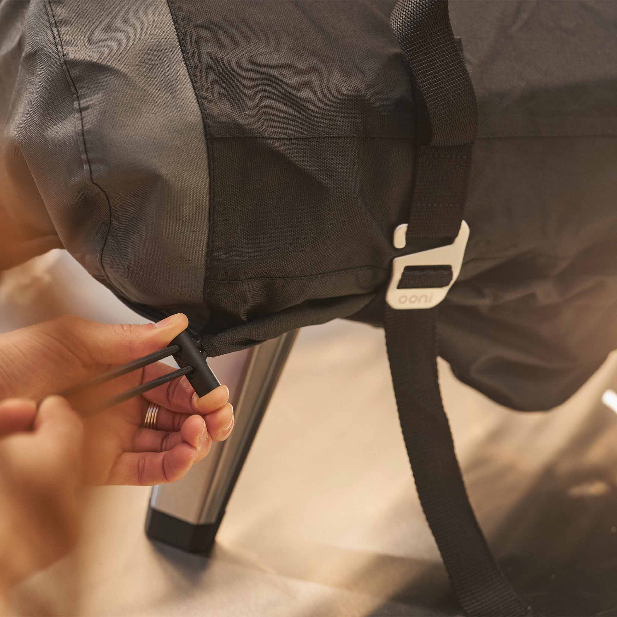 Ooni Koda 2 carry cover toggle straps