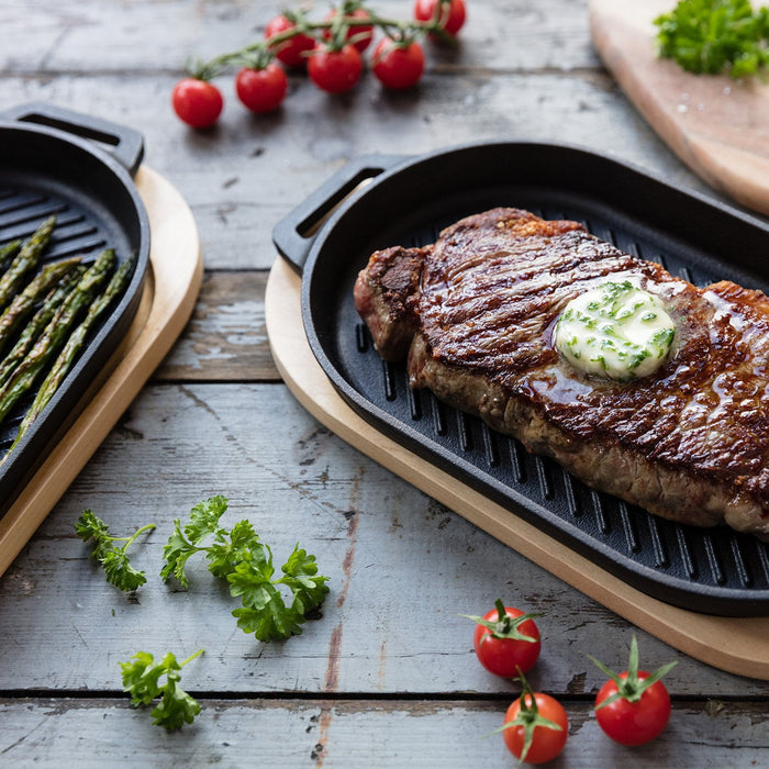 Ooni Cast Iron Grizzler Pan | Ooni USA | Click this image to open up the product gallery modal. The product gallery modal allows the images to be zoomed in on.